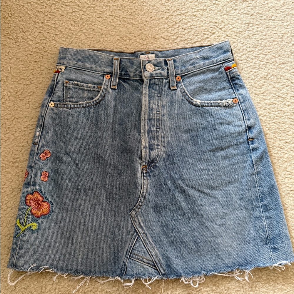Citizens of Humanity Astrid Mini Skirt
Size 25